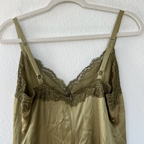 NWT REFORMATION KARISSA SILK DRESS - OLIVE OIL GREEN